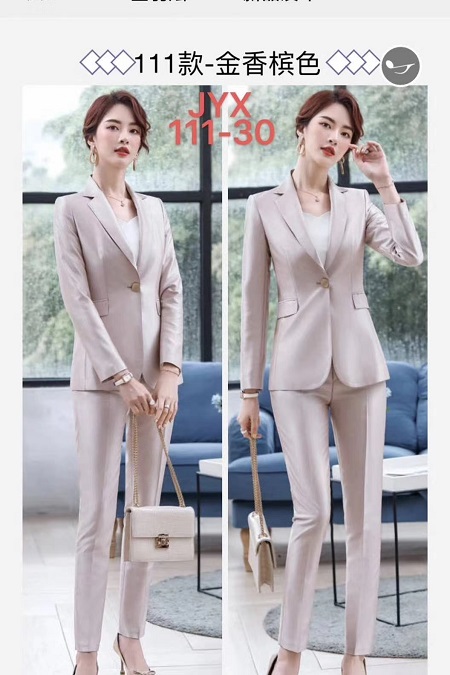 女士西服