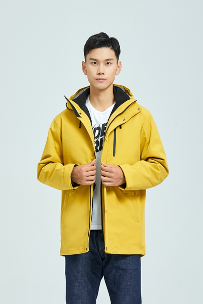 男款冲锋衣厂家